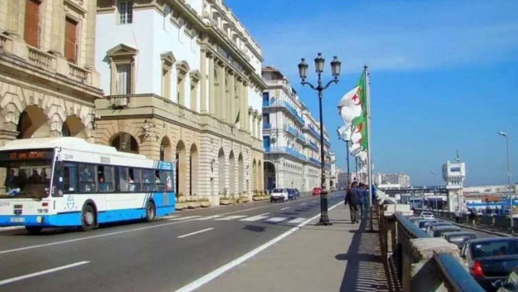 Fermeture de certains axes routiers à Alger